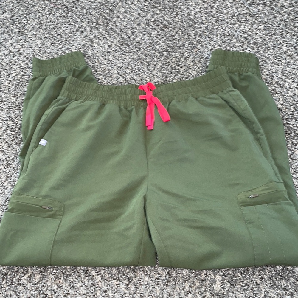 FIGS DARK OLIVE ATLANTA HIGHWAISTED JOGGERS